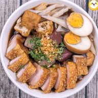 ต้มเลือดหมู อาหารป่า #ครัวสุดเขต ปั๊มปตท.แพรกษา 1