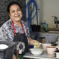 ก๋วยเตี๋ยวหมูต้มยำ ป้าอ้วน ซิเมนต์ไทยซอย 3