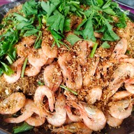 เมนู แหนมหมูทอด&ยำถาดใหญ่แซ่บ