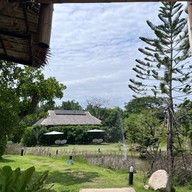 Lapuné Cafe and Scene