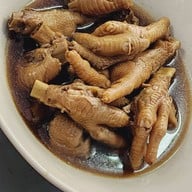 เจ๊จุ๋ม ก๋วยเตี๋ยวหมูนํ้าแดง