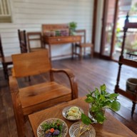 บรรยากาศ ญาจินดม