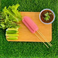 ลูกชิ้นปิ้ง  โครตผัก 🍡🥬🥒  ไก่ทอด~แมลงทอด