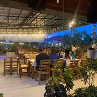 ส้มตำยูโรเมี่ยงปลาเผา