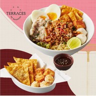 Terraces De Bangkok เซ็นทรัล ปิ่นเกล้า