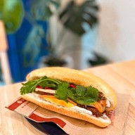 เมนูของร้าน Banh mi NEM @ ท่าพระ - อาหารเวียดนาม - Vietnam food