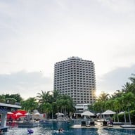 Novotel Hua Hin Cha Am Beach Resort & Spa