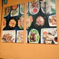 ไก่ย่างพริกไทยดำ ห้าแยกพลับพลาไชย