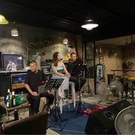 เมนูของร้าน สกาล่าBar&bistro สาขาเดียว *
