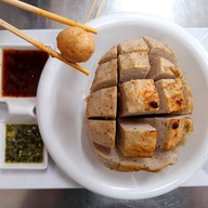 เมนูของร้าน อิสรา ลูกชิ้นบิ๊ก