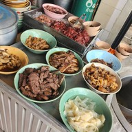 ก๋วยเตี๋ยวเนื้อสุโขทัยโภชนา