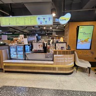 หน้าร้าน kanom เซ็นทรัลลาดพร้าว