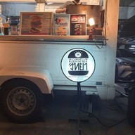 เบอร์เกอร์วิทยา-ฟู้ดทรัค ดราก้อนทาวน์ จุฬาฯซอย20