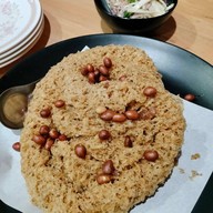 เมนูของร้าน ไก่ย่างพริกไทยดำ ห้าแยกพลับพลาไชย