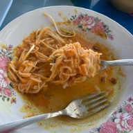 ขนมจีนเส้นสดแม่แอ๊ด