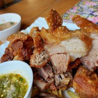 เมนูของร้าน โอยั๊วะ การ์เด้นแอนด์เรสเตอร์รองท์