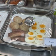 พุงกางกะเพลินพุง Byคุณเก๋เรสเตอร์รองท์