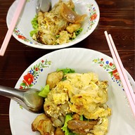 ก๋วยเตี๋ยวคั่วไก่ สวนมะลิ (Chicken Noodles Suan Mali) วัชรพล ก๋วยเตี๋ยวคั่วไก่ สวนมะลิ (Chicken Noodles Suan Mali) วัชรพล