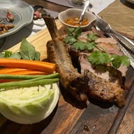 Charm Eatery and Bar ราชครู