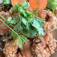 ครัวลัดดา ซีฟู้ด พระสมุทรเจดีย์