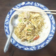 เมนูของร้าน ปั้นแป้งครัวซองต์ Chim Chim at Thaphae