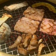 YAKINIKU by Teppen พร้อมพงษ์ (แบมบินี วิลล่า)