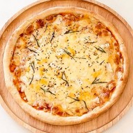 Chom Chim Cafe & Bistro ชม ชิม