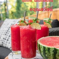 อาหารตามสั่งครัวในบ้าน (ห้วยเล็ก) ห้วยเล็ก