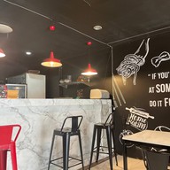 บรรยากาศ Chick it out Phuket old town