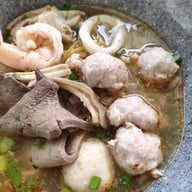 ก๋วยเตี๋ยวต้มยำ ฅนละโว้