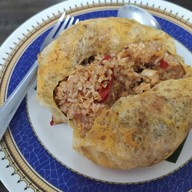 เมนูของร้าน ปั้นแป้งครัวซองต์ Chim Chim at Thaphae