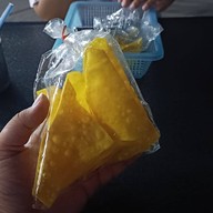 เมนูของร้าน โซ้ย เย็นตาโฟลูกชิ้นแคะ ต้มยำมะนาวสดรสเด็ด ดอนหวาย