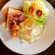 เขาช่องปาร์คคาเฟ่