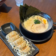 เมนูของร้าน Ichikakuya Ramen เมืองเอก รังสิต