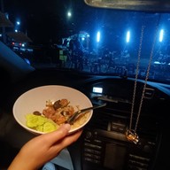 โซ้ย เย็นตาโฟลูกชิ้นแคะ ต้มยำมะนาวสดรสเด็ด ดอนหวาย