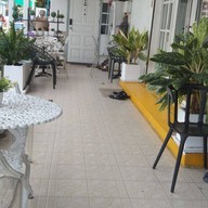 บรรยากาศ Cafe De Corner หมู่บ้านธนินทร