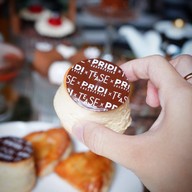 Tease  The Standard Bangkok Mahanakhon