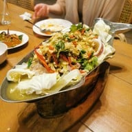 เมนูของร้าน รถเมล์