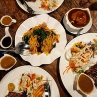 สเต็กลุงใหญ่ พัฒนาการตัดใหม่ สเต็กลุงใหญ่ สาขาพัฒนาการตัดใหม่