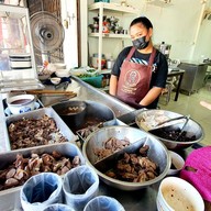 เกาเหลาเนื้อแม่ไสว (ประปา)