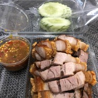 หนุงหนิง อาหารตามสั่ง