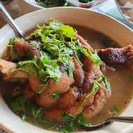 ลีไวน์รักไทย อาหารจีนยูนาน