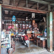 บรรยากาศ เจ้เซียม ขนมไทย ตลาดเก้าห้อง ร้อยปี