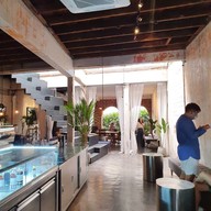 Tomato.cafe.cnx