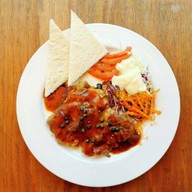 ทุ่งสงเนื้อตุ๋น-หมูตุ๋น&Steak house