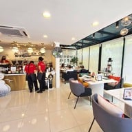 Le Khwam Luck Cafe Bar and Restaurant เอกมัย 22