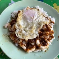 ครัวเจ๊นิด กะเพราปูบ้านนาเก่า