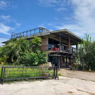 หน้าร้าน ก๋างต้ง Kang-Tong