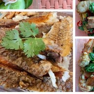 ผัดไทย ปาริฉัตร(บางเลน) 2