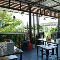 บรรยากาศ ก๋วยเตี๋ยวเรือ “อยู่นั่นไง” ปทุมธานี